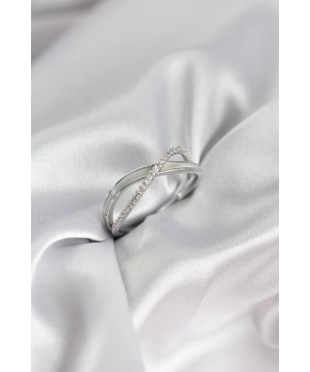 Zirkon Taşlı Sarmal Sedefli Gümüş Renk Kadın Yüzük