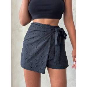 Brodeli şort etek s255075