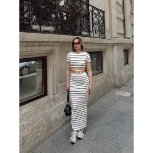 Çizgili etekli takım beyaz s3609