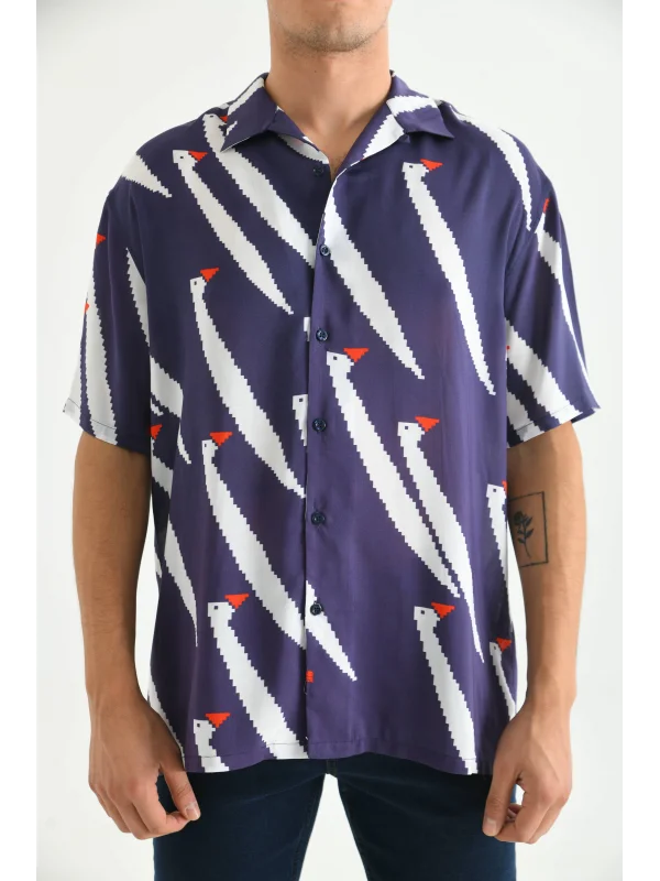 PENGU BASKILI - Kısa Kollu Kamp Yaka Viskon Gömlek