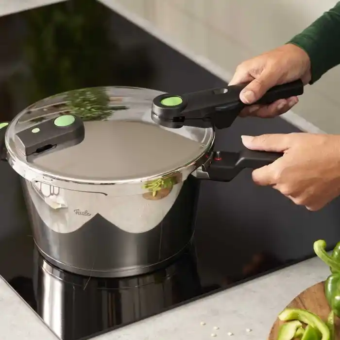 Vitaquick® Green Düdüklü Tencere 4,5 L. CookStar® Taban