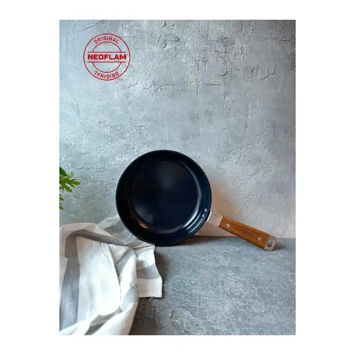 Bien Siyah Wok Tava 20 cm.