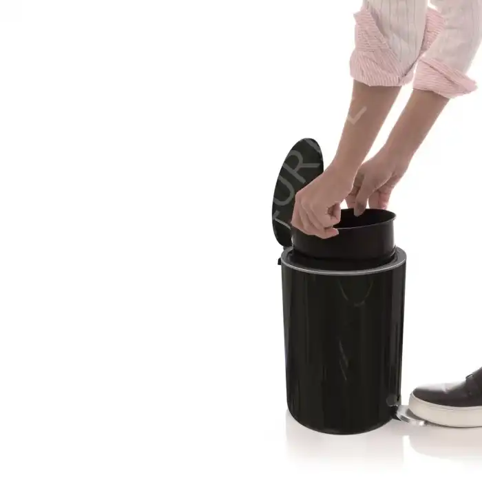 Lenox Pedallı Çöp Kovası Siyah