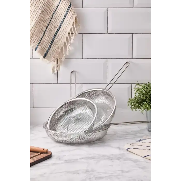 Kulplu Çelik Süzgeç Kevgir 21 Cm.