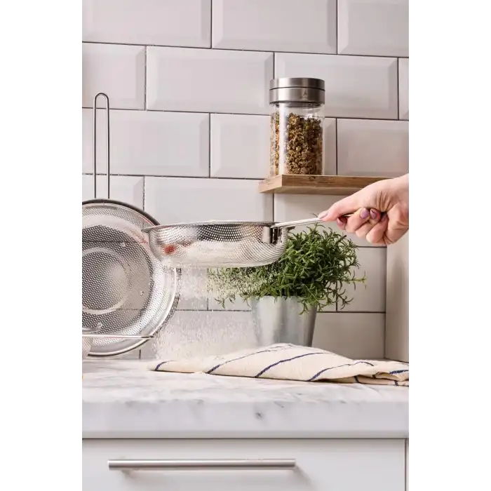 Kulplu Çelik Süzgeç Kevgir 21 Cm.