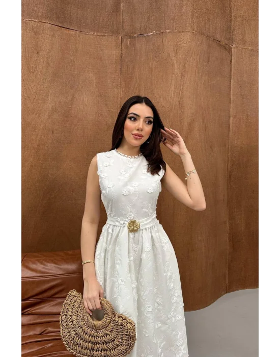 Kadın 3D Brode Detaylı Astarlı Ekru Kolsuz Elbise