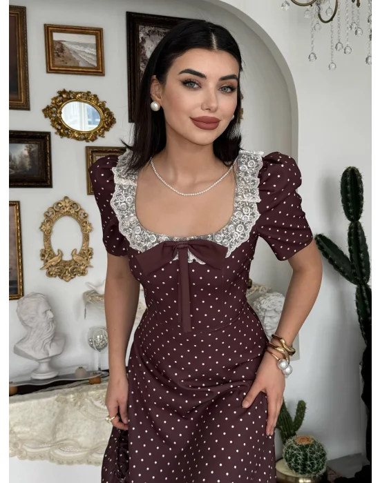 Kadın Puantiyeli Atlas Kumaş Dantel Yakalı Retro Kahve Uzun Elbise