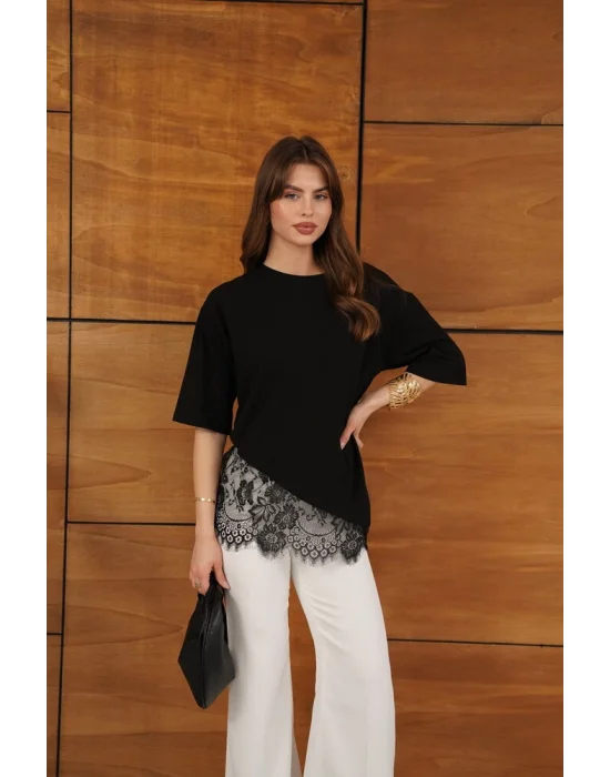 Kadın Dantel Detaylı Siyah Asimetrik Tişört