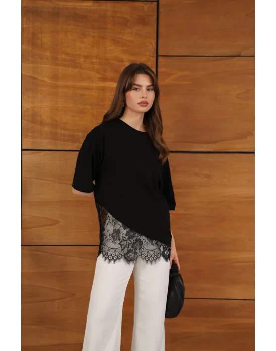 Kadın Dantel Detaylı Siyah Asimetrik Tişört
