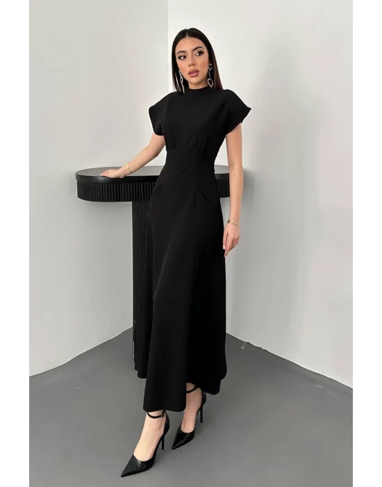 Kadın Göğüs Büzgülü Siyah Uzun Elbise