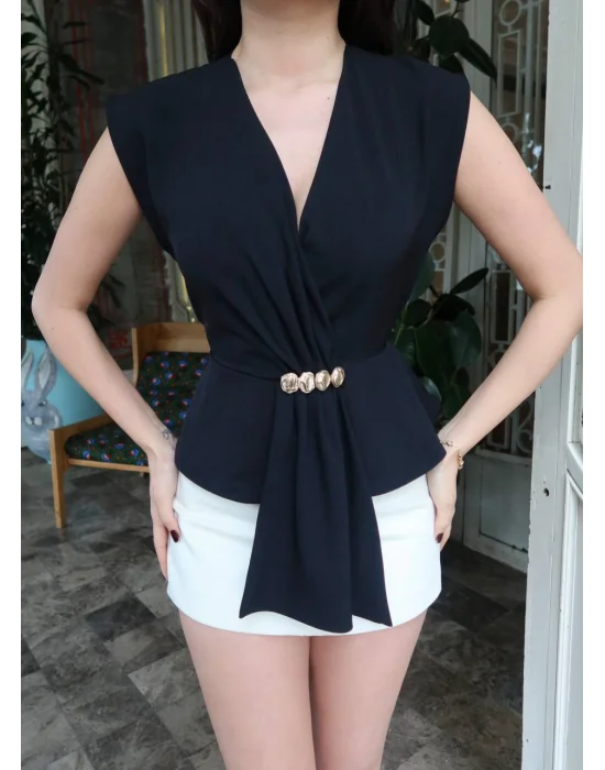 Kadın Linda Kumaş Aksesuarlı Siyah Kruvaze Bluz