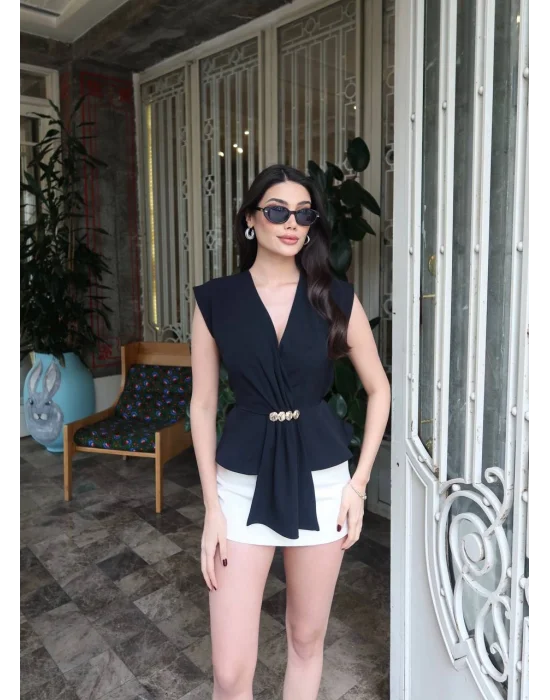 Kadın Linda Kumaş Aksesuarlı Siyah Kruvaze Bluz