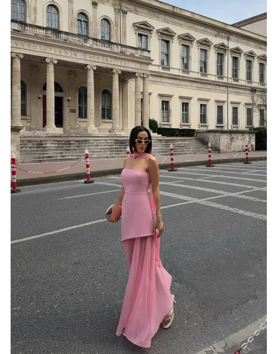 Kadın Straplez Yırtmaçlı Şifon Detaylı Pudra Pembe Abiye Elbise