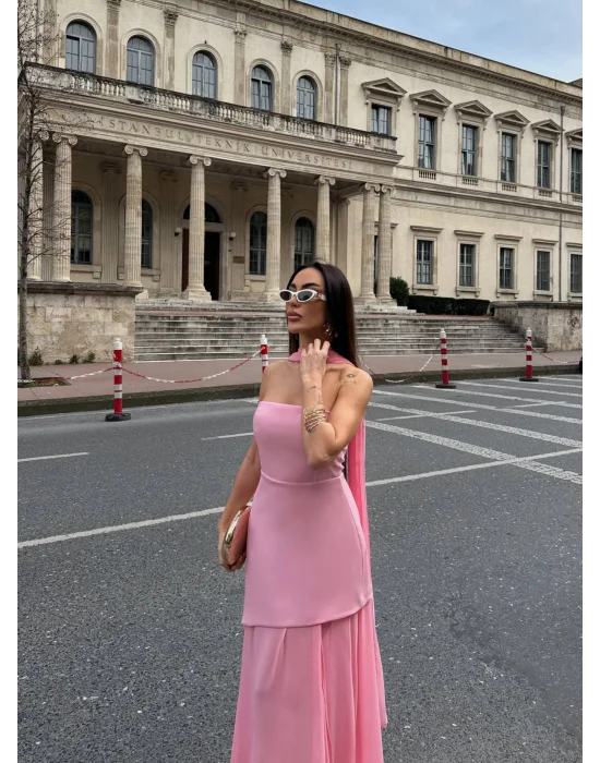 Kadın Straplez Yırtmaçlı Şifon Detaylı Pudra Pembe Abiye Elbise