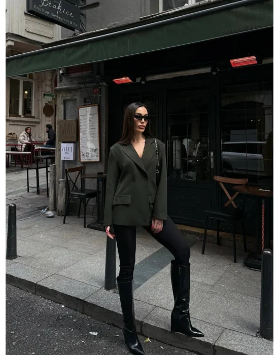 Kadın Sırtı Kuşgözü Bağlama Detaylı Haki Blazer Ceket