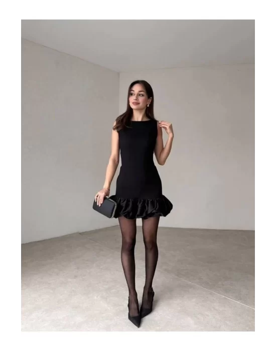 Kadın Kolsuz Eteği Fırfırlı Şortlu Mini Elbise