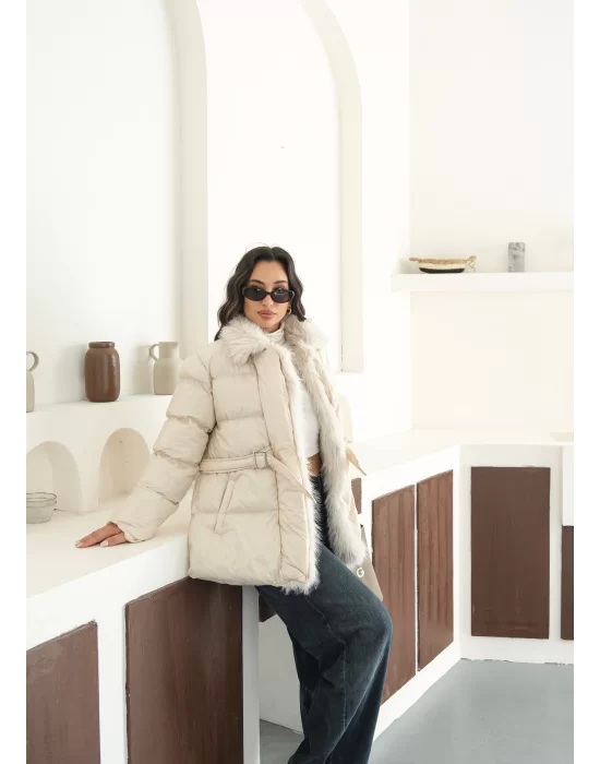 Kadın Kürk Detaylı Oversize Şişme Mont