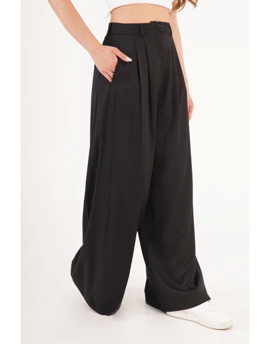 Kadın Piliseli Salaş Siyah Pantolon