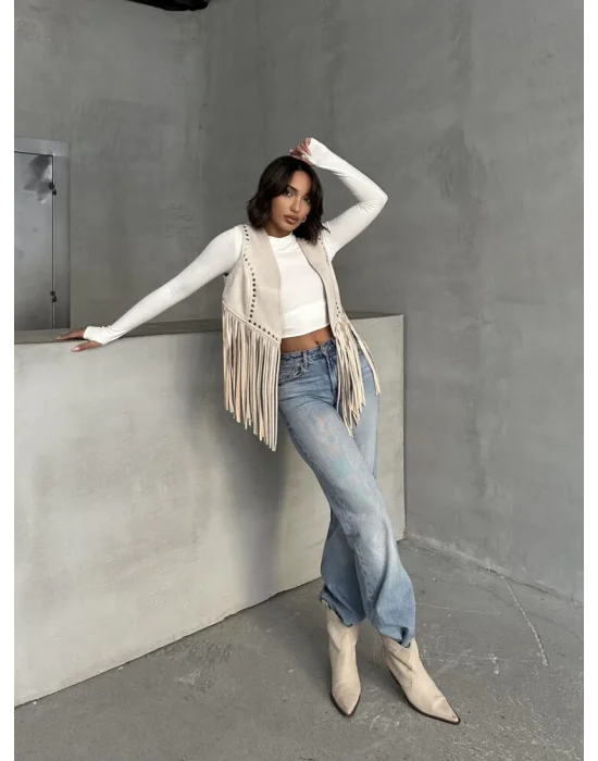 Kadın Püsküllü Bej Süet Yelek