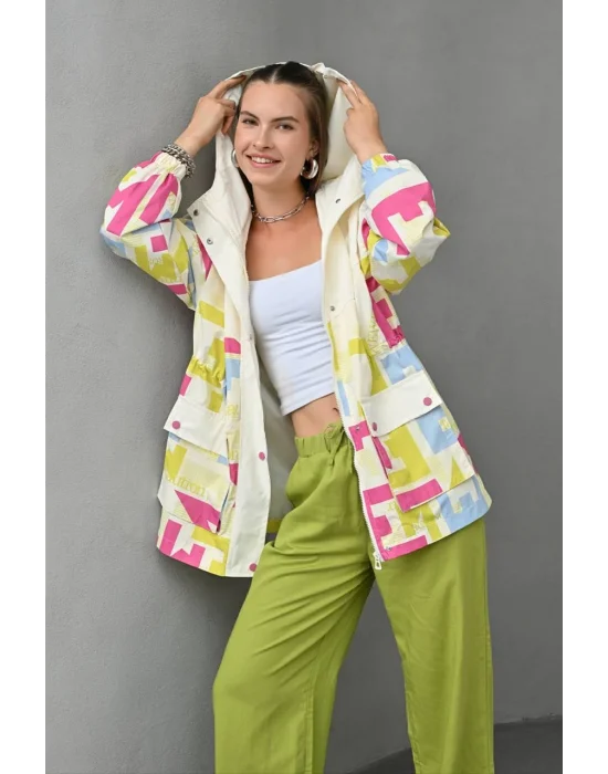 Kadın Yazılı Baskılı Ceket
