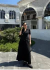 Kadın Siyah Piliseli Etekli Blazer Takım