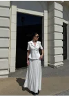Kadın Beyaz Piliseli Etekli Blazer Takım