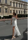 Kadın Straplez Yırtmaçlı Şifon Detaylı Beyaz Abiye Elbise