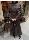 Kadın Çift Cepli Kruvaze Ceket ve Pileli Kahverengi Etek Takım