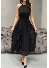 Kadın Önü Büzgülü Fırfırlı Siyah Uzun Elbise