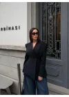 Kadın Pencere Detaylı Uzun Kollu Şık Siyah Blazer Ceket