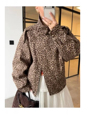Kadın Leopar Desenli Dik Yaka Astarlı Oversize Bomber Ceket Asimetrik Fermuarlı Ceket