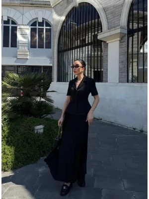 Kadın Siyah Piliseli Etekli Blazer Takım