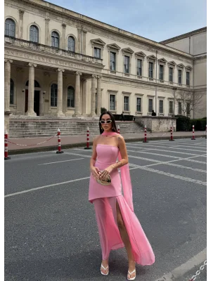 Kadın Straplez Yırtmaçlı Şifon Detaylı Pudra Pembe Abiye Elbise