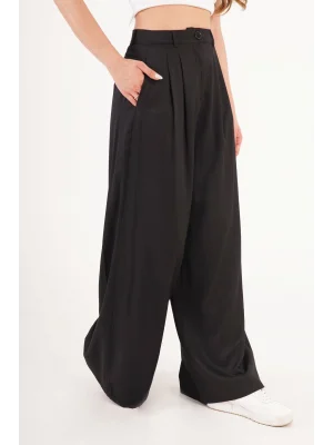 Kadın Piliseli Salaş Siyah Pantolon