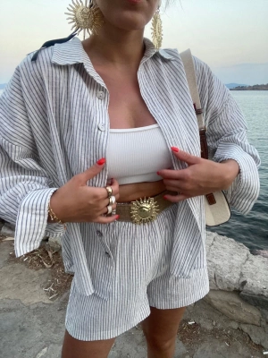 Kadın Kemerli Şortlu Çizgili Takım