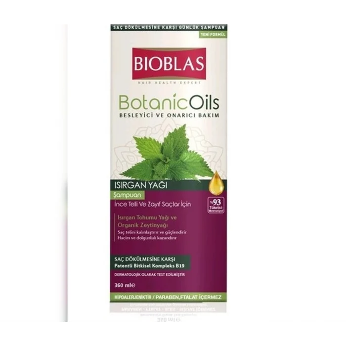 Gillette Mach3 Erkek Tıraş Kişisel Bakım Seti + Seyahat Çantası