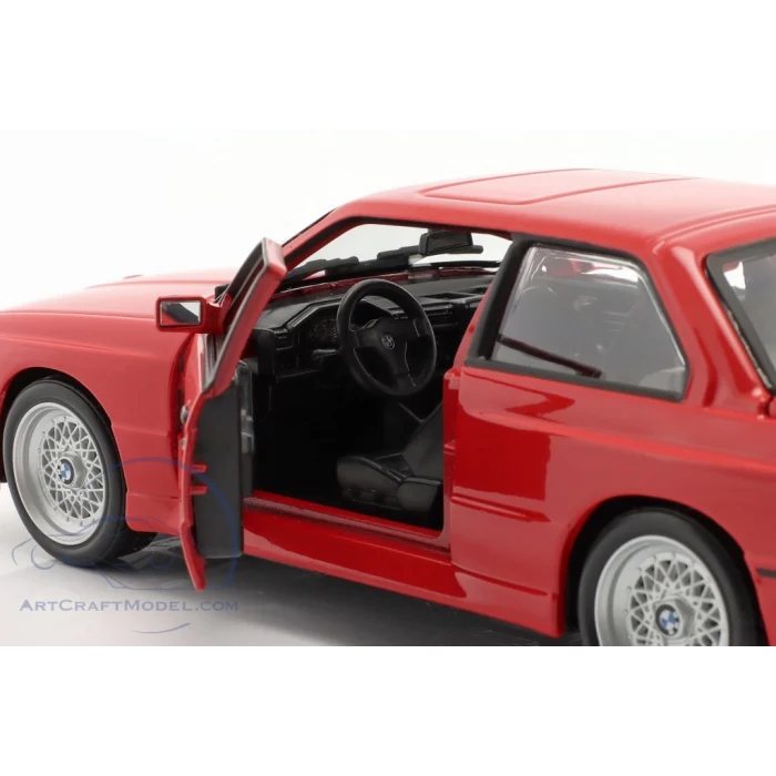 BMW M3 E30 1988 Model 1:24