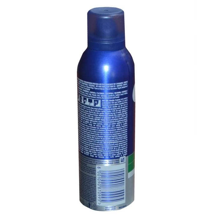 Gillette Mach3 Tıraş Makinesi 2li + Gillette Series Rahatlatıcı Tıraş Köpüğü 200 ml + Vegan Seyahat Çantası