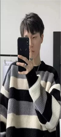 Harajuku Beyaz Gri Siyah Çizgili Oversize Unisex Kazak