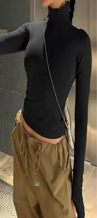 Siyah Yarım Fermuarlı Uzun Kollu Kadın Sandy Kumaş Bluz Body