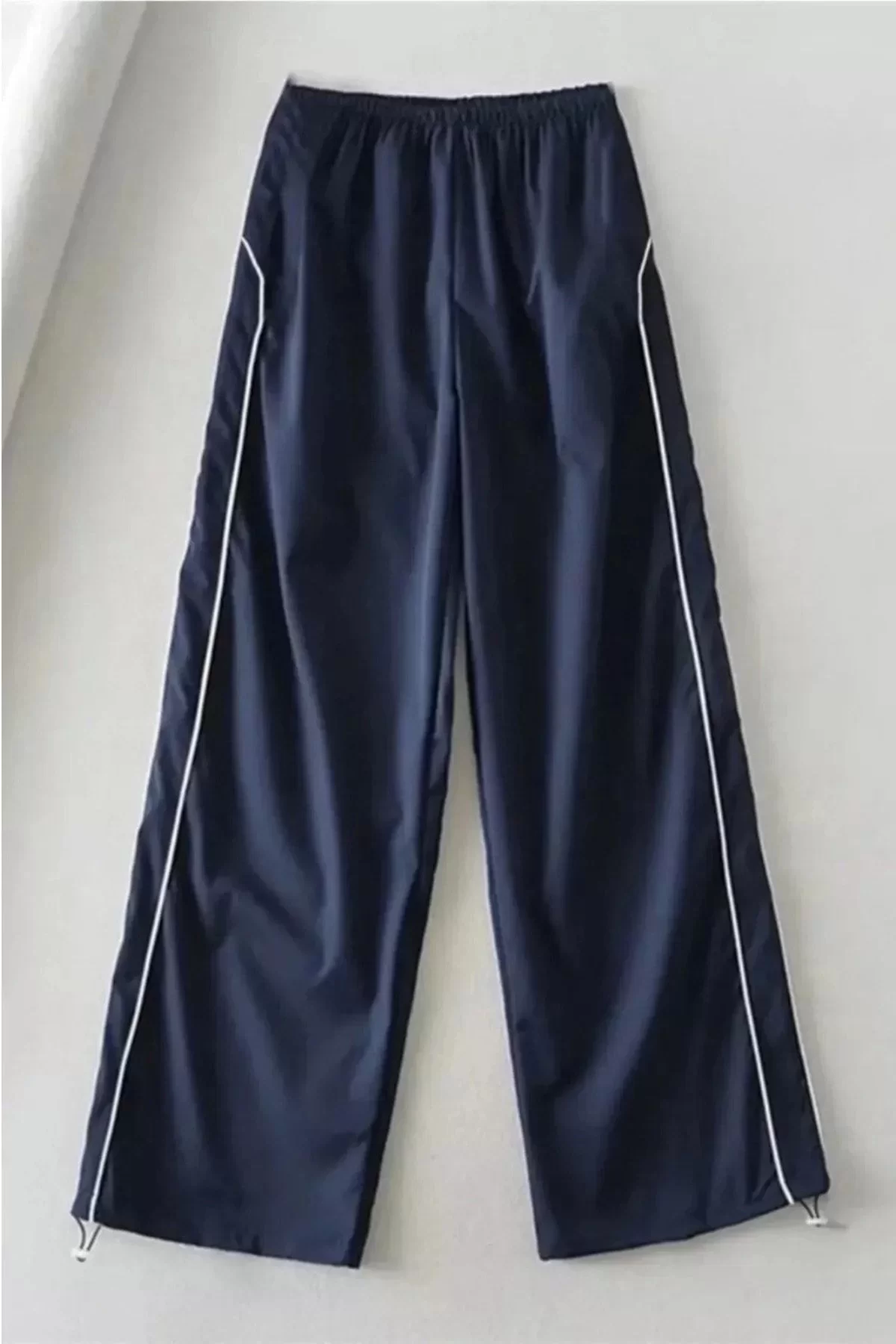 Lacivert Beyaz Şeritli Paraşüt Kumaş Unisex Beli Ve Paçası Ayarlanabilir Lastik Baggy Pantolon