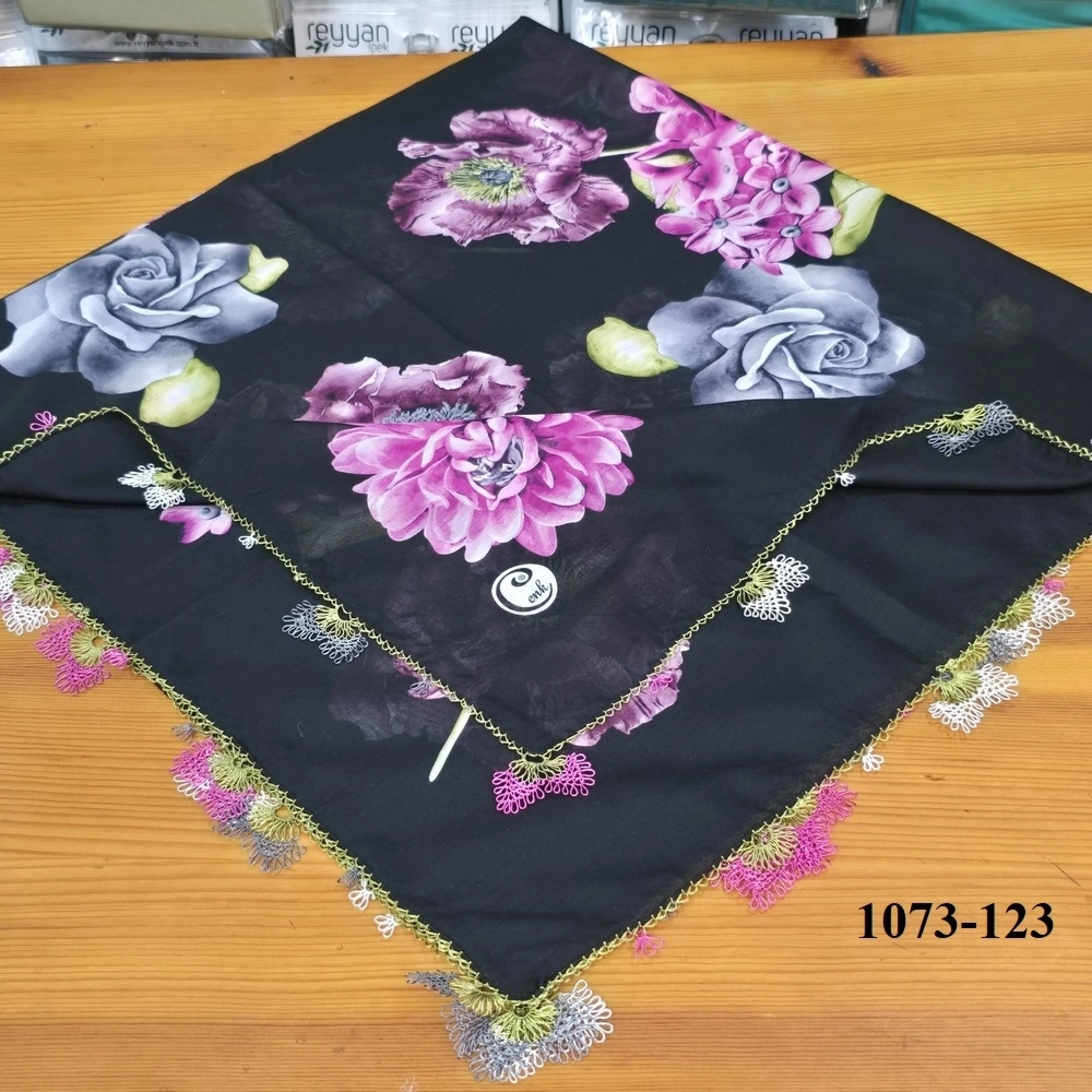 El İşi İğne Oyalı Yazma 1073-123