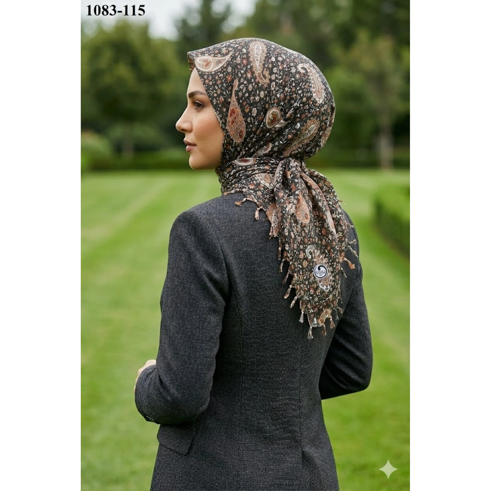 Huzurlu İpek Desenli Sökme Boncuklu Eşarp 1083-115