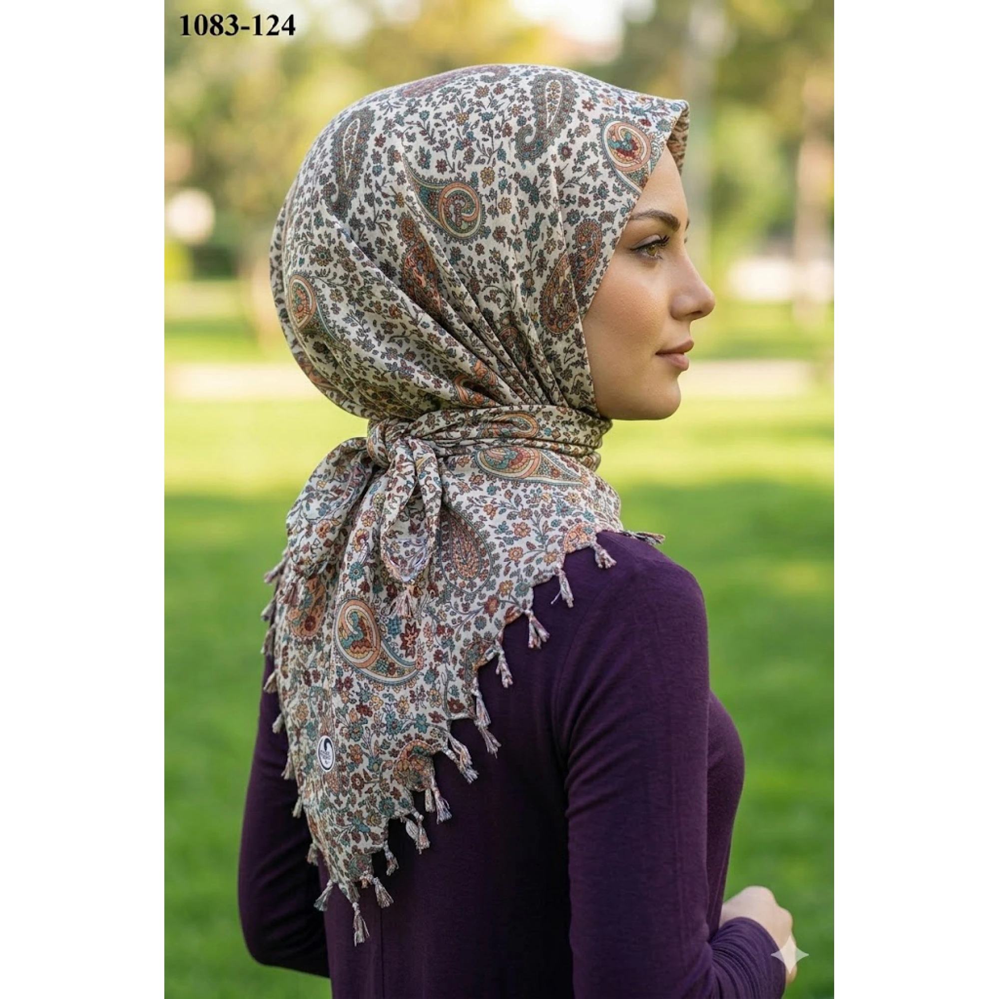 Huzurlu İpek Desenli Sökme Boncuklu Eşarp 1083-124