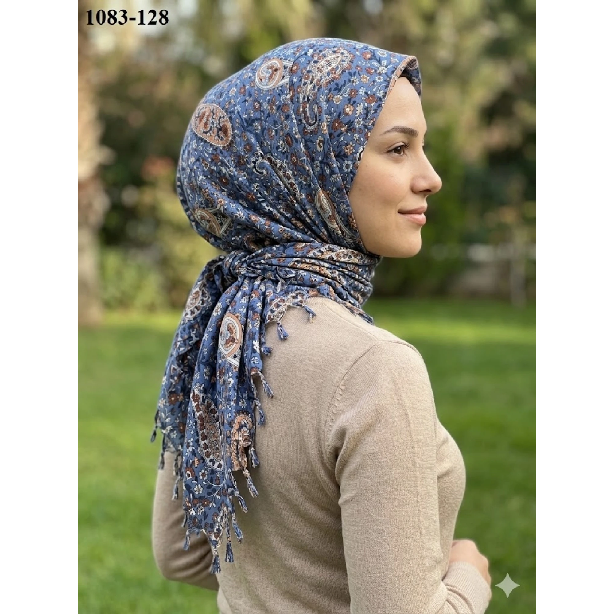 Huzurlu İpek Desenli Sökme Boncuklu Eşarp 1083-128