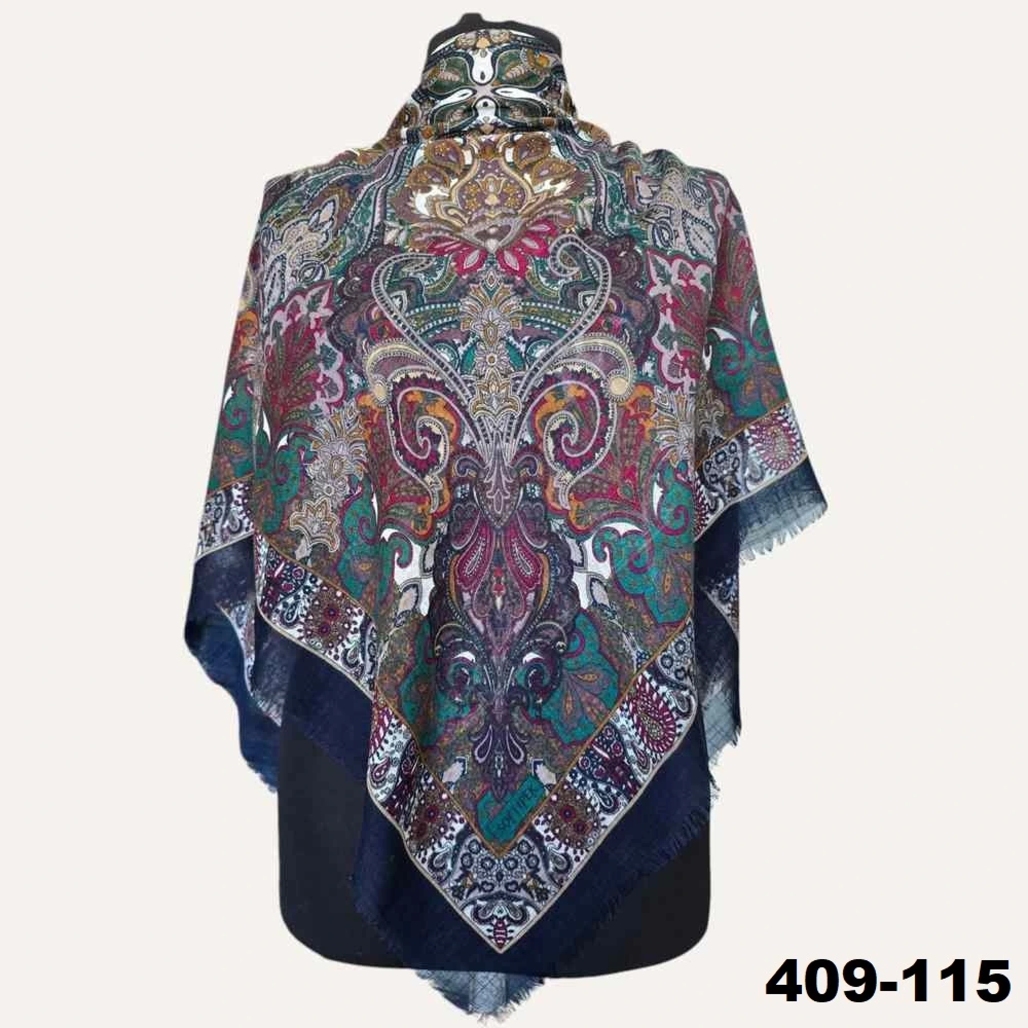 Soft İpek Etnik Desenli Flamlı Kotton Eşarp 409-115