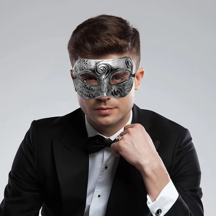 Gümüş Renk Antik Tarz Balo Maskesi