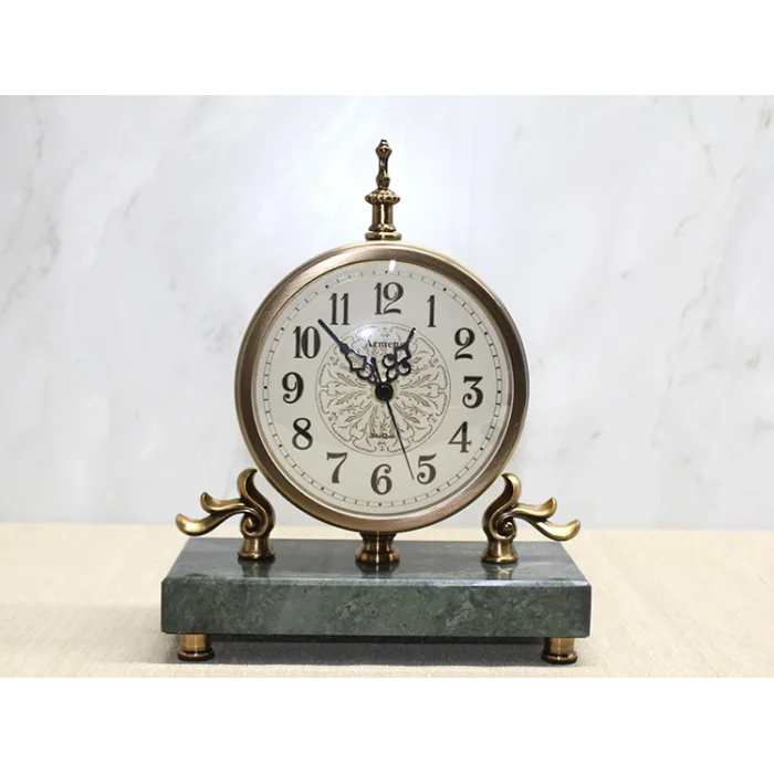Mermer Tabanlı Masaüstü Saat