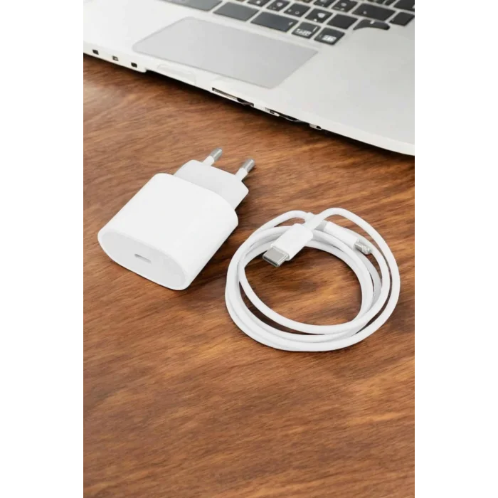 Şarj Aleti İOS 15/15 Pro Max Uyumlu Şarj Adaptörü ve Kablosu
