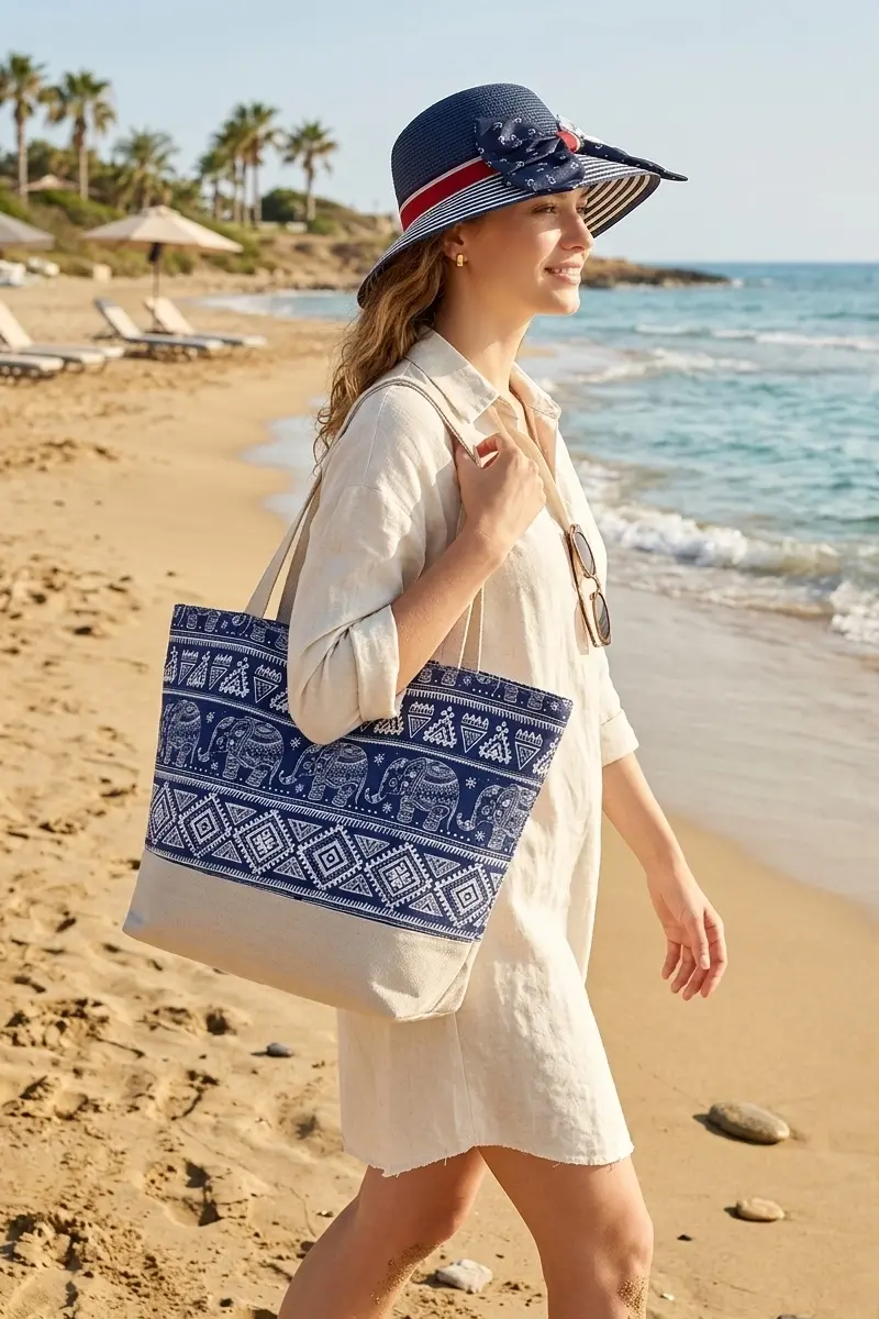 plaj şapkası ve çanta